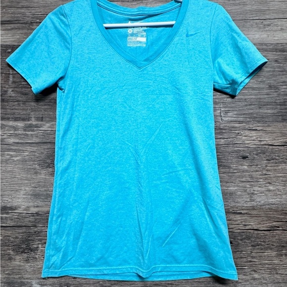 Nike Pastel Blue Vneck Dri Fit Short Sleeve Tee - Picture 1 of 7